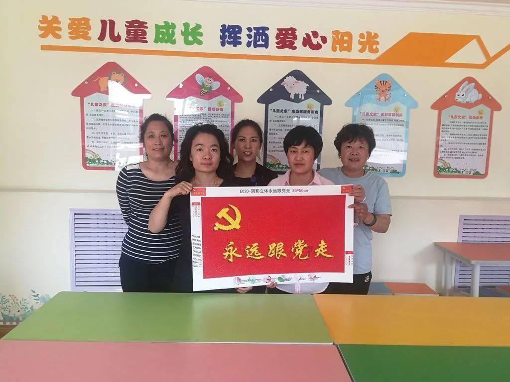 潮评丨从上海坐公交到漠河，享受“慢之美”也是积极的生活方式